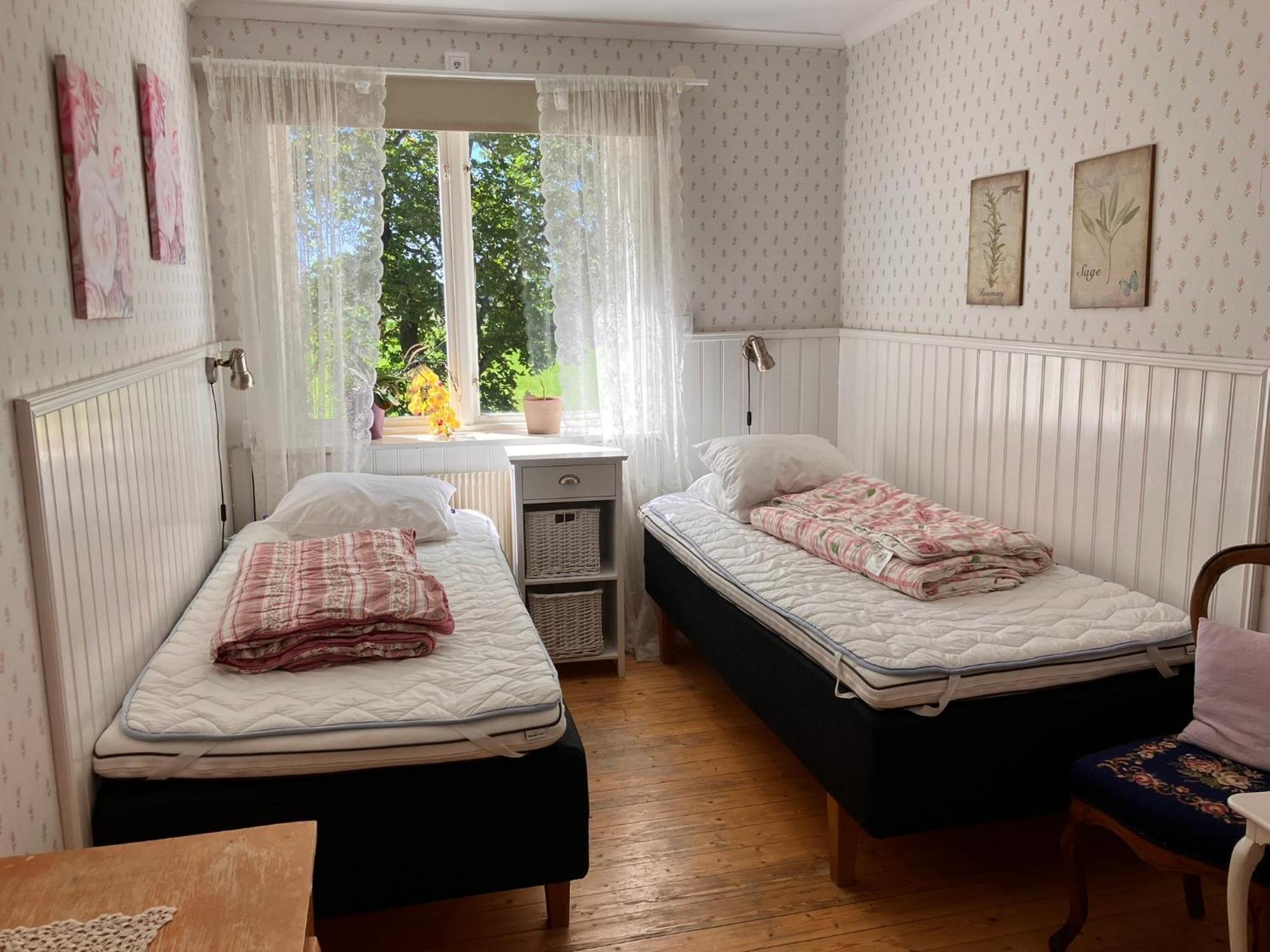 Karaby Gard, Country Living Pansiyon Kristinehamn Dış mekan fotoğraf