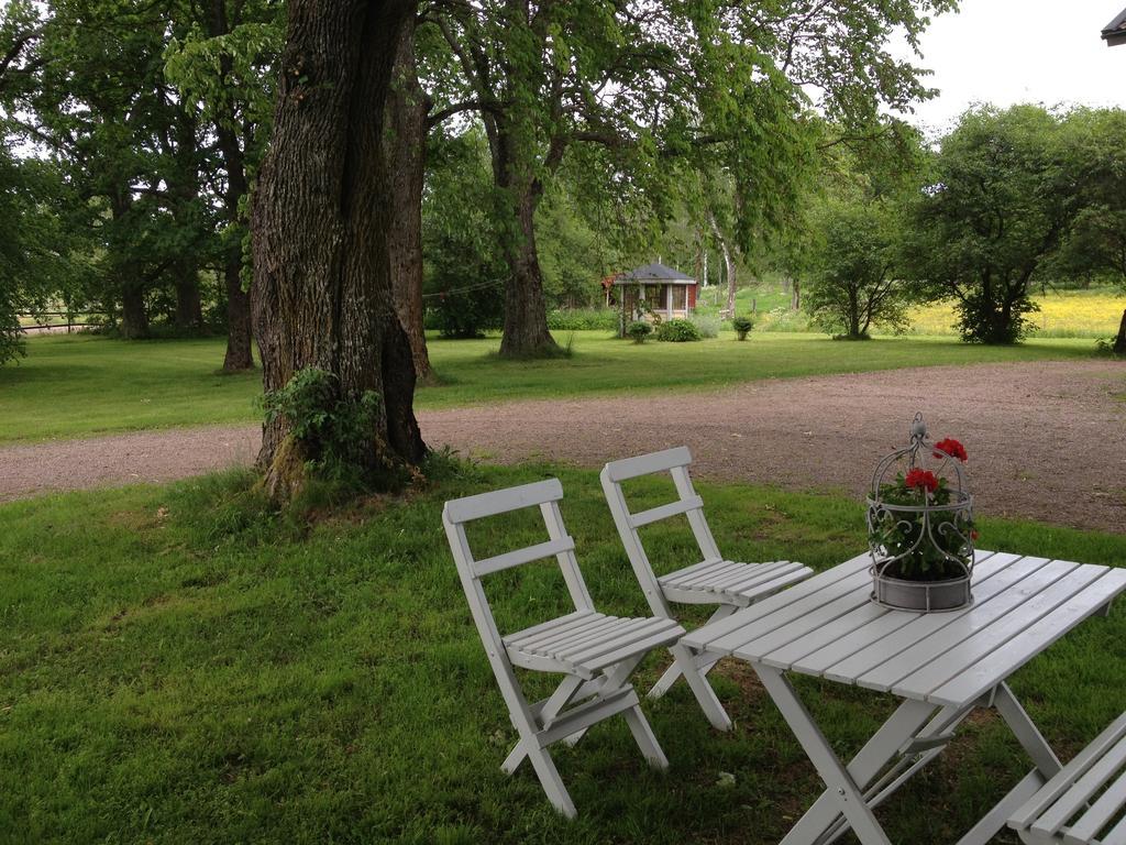Karaby Gard, Country Living Pansiyon Kristinehamn Dış mekan fotoğraf
